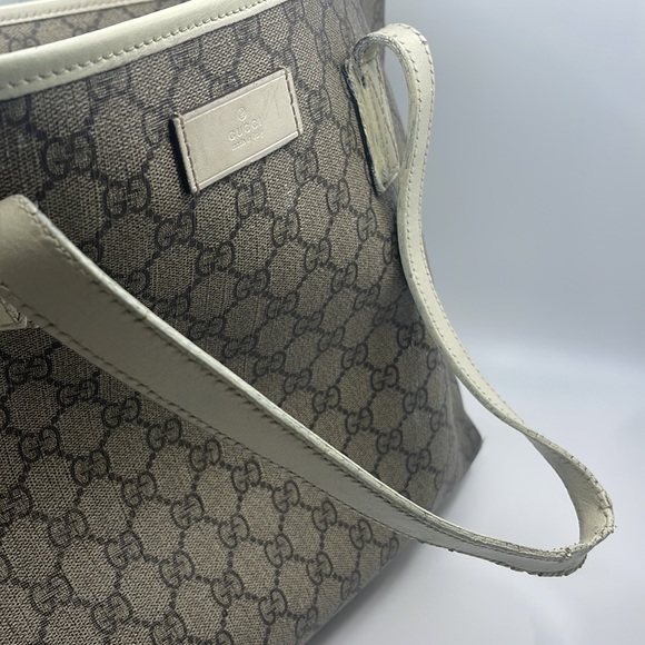 Gucci Carryall Bag - Picture 14 of 16